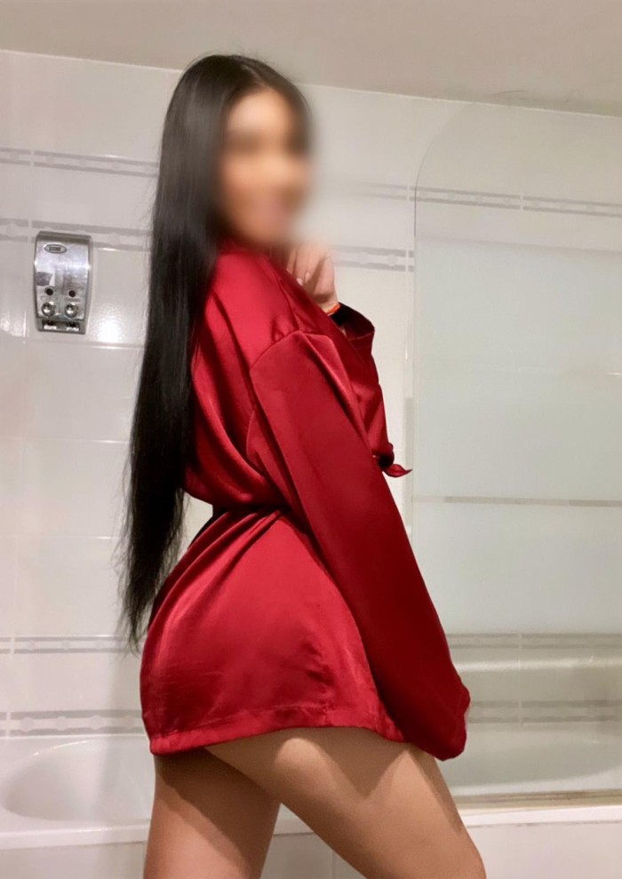 VEN Y RELAJATE CON TU MASAJISTA IDEAL