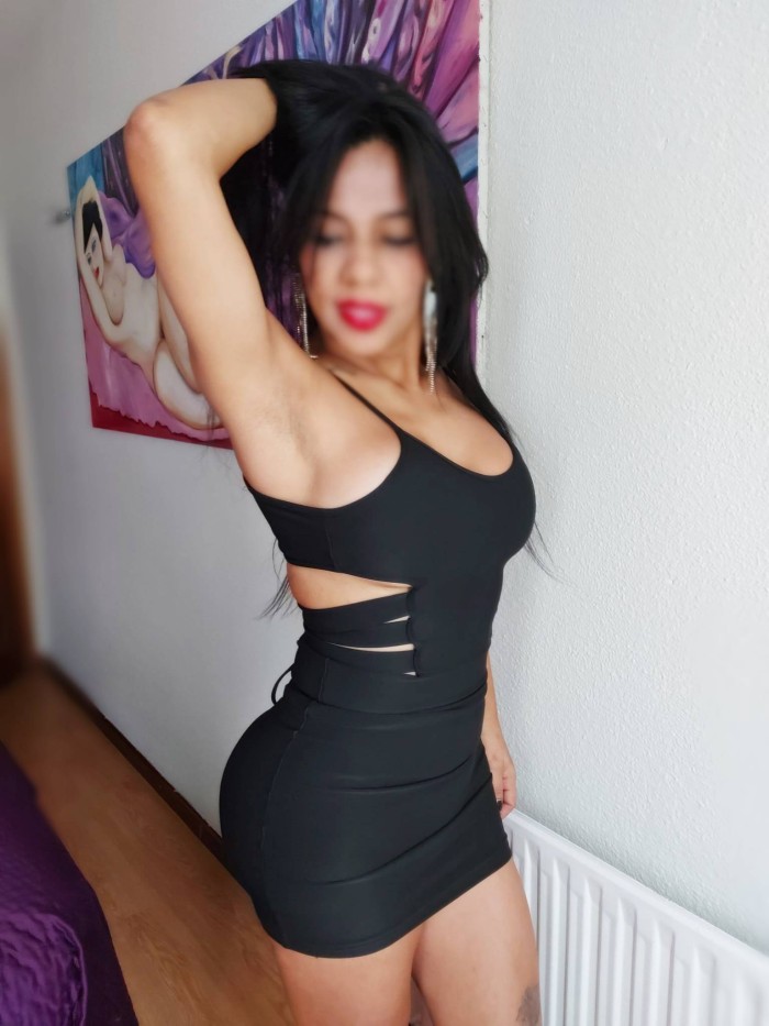 ATRACTIVA MASAJISTA PROFECIONAS CON GANAS DE DISFR