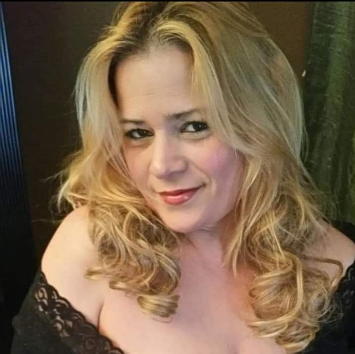 ESPAÑOLA EDUCADA SIMPATICA Y ENCANTADORA