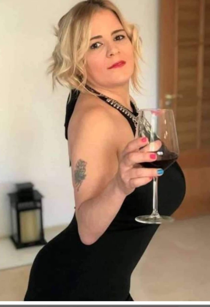 ESPAÑOLA EDUCADA SIMPATICA Y ENCANTADORA