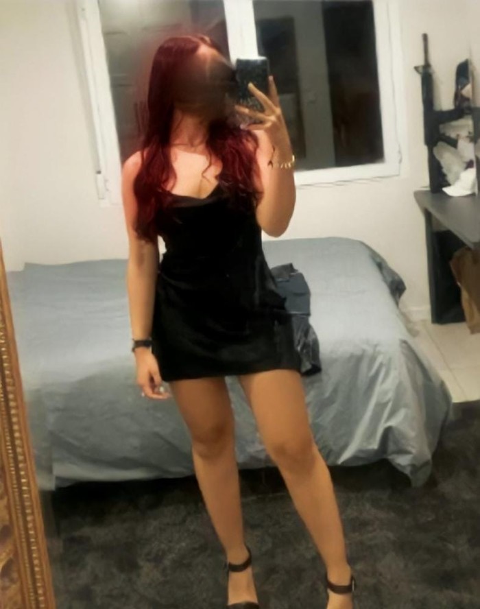 Jovencita muy guapa solo domicilio fiestera morbos