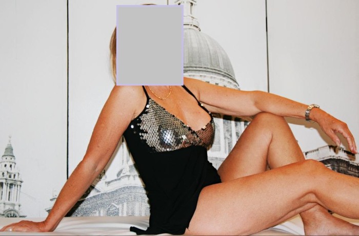 SENSUAL , IMPLICADA, UNA BUENA COMPAÑIA….