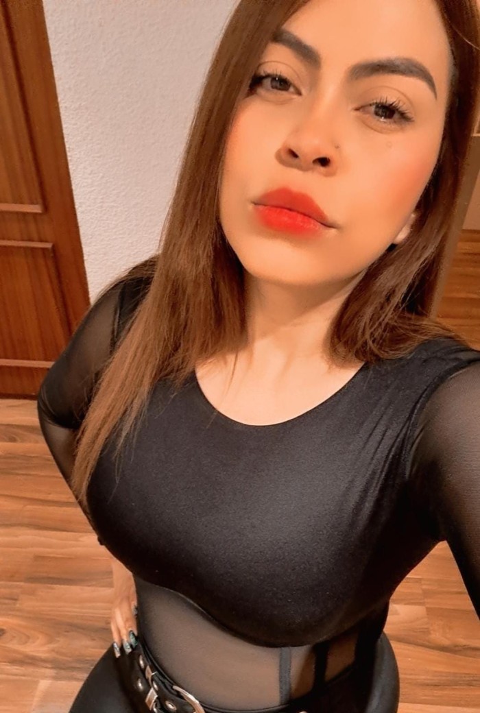 grupo de amiguitas para hacer tu viernes ameno