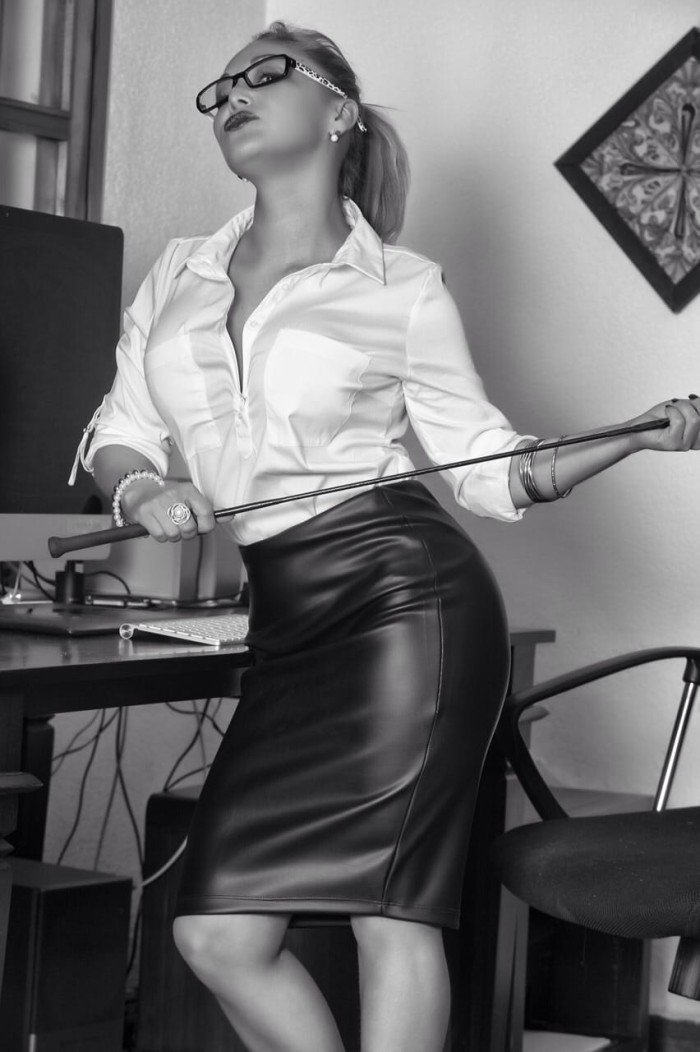 TE LA CHUPO A PELO TE ANIMAS ?