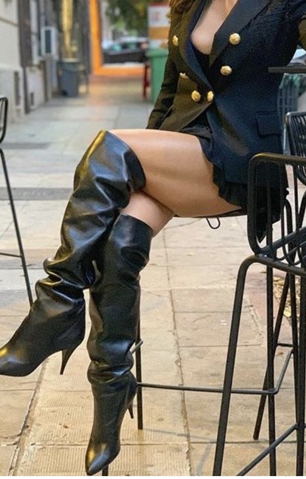 Catalana y muy caliente