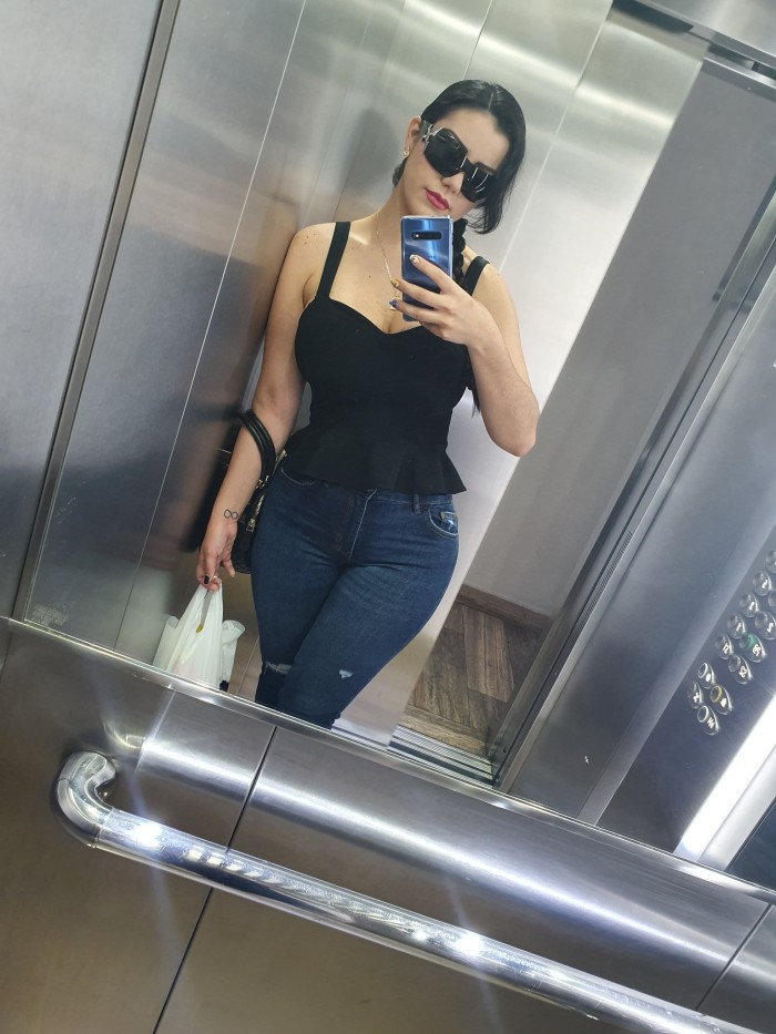 Eva Maria.. Tremenda yegua, mujerona!!