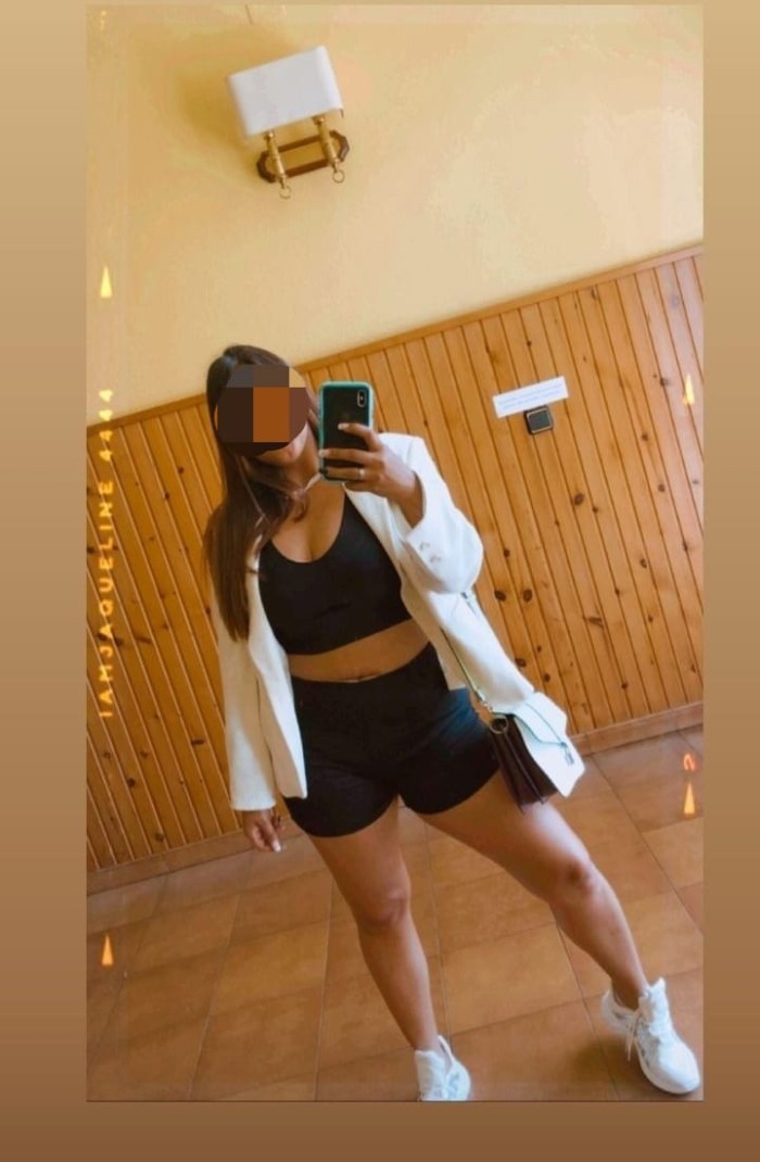 LLEGO SARA DE NUEVO EN CASTROURDIALES SOLO PARA TI