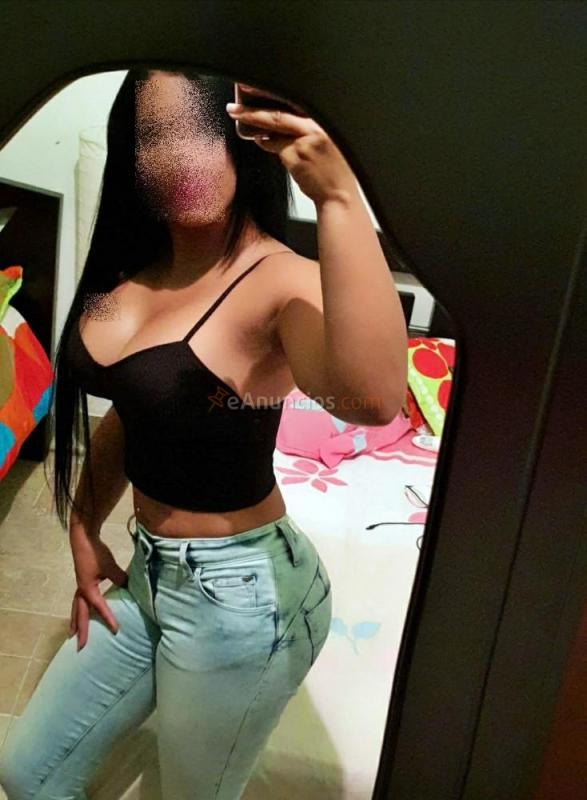 COLOMBIANA GUAPA ALEGRE SIMPÁTICA Y MUY ROMÁNTICA