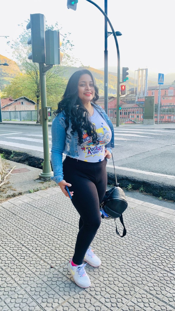 M*Mis fotos son cien por cien reales