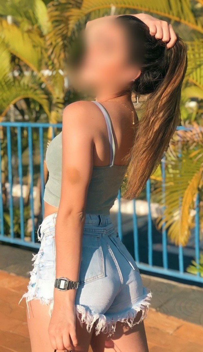 COLOMBIANA VICIOSA MORBOSA FOGOSA