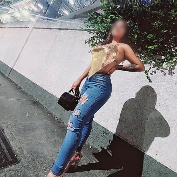 M* Me encanta viajar conocer sitios diferentes y n