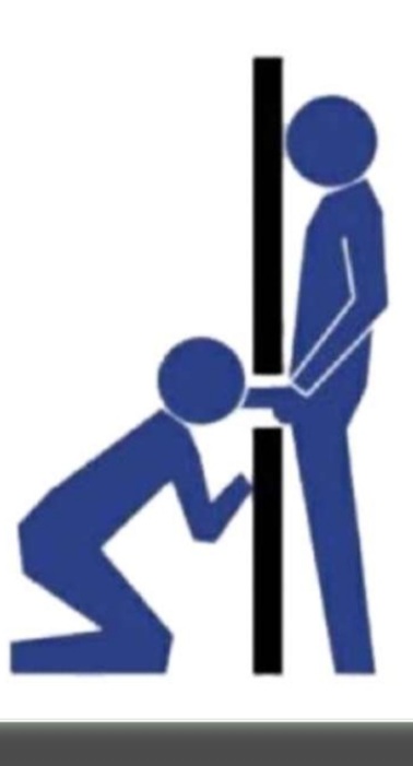 Travesti mamadas en glory hole sin vernos disfruta