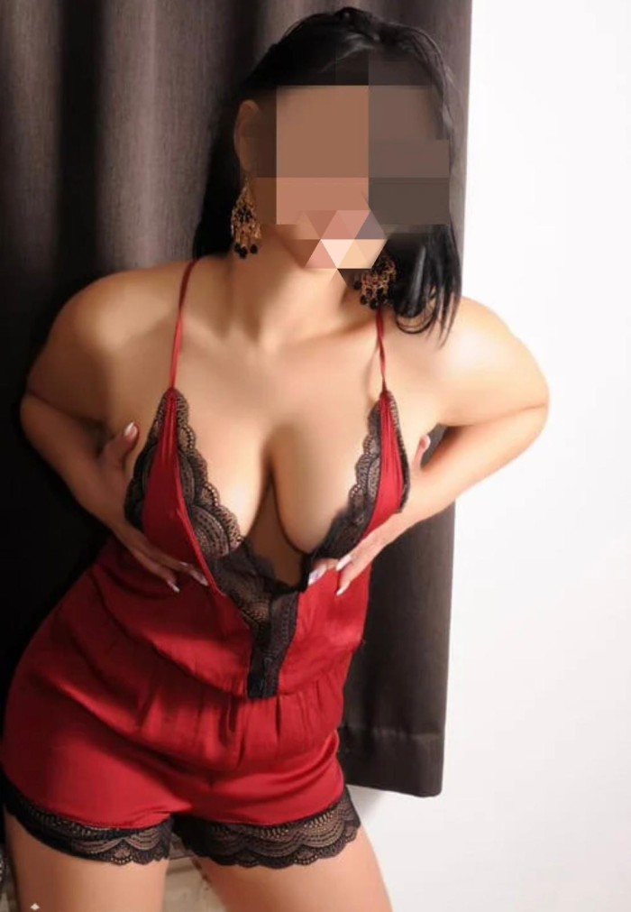 ISABELA MEXICANA ,HACE FRIO VEN Y TE DOY CALOR