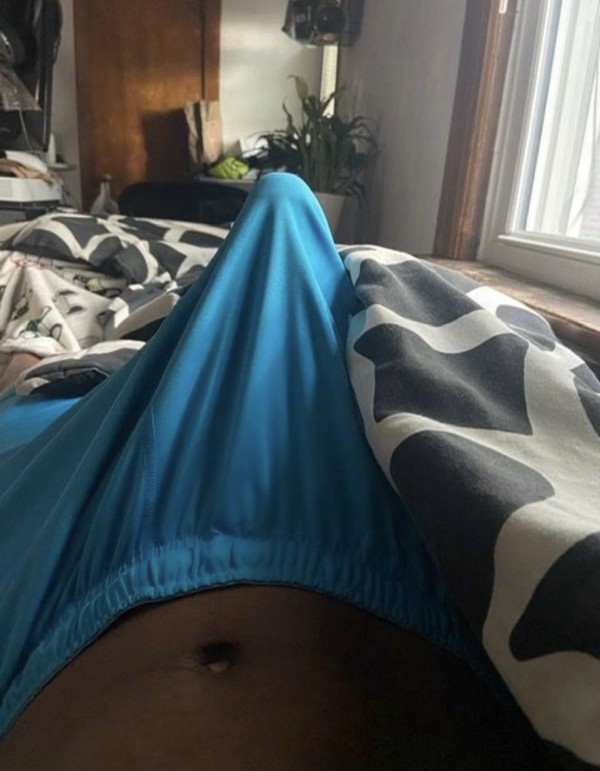 Ola me llamo Uncio uno chico negrito pollon