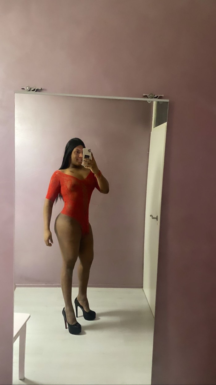 ANDREA LA TRANS MAS EXPLOSIVA