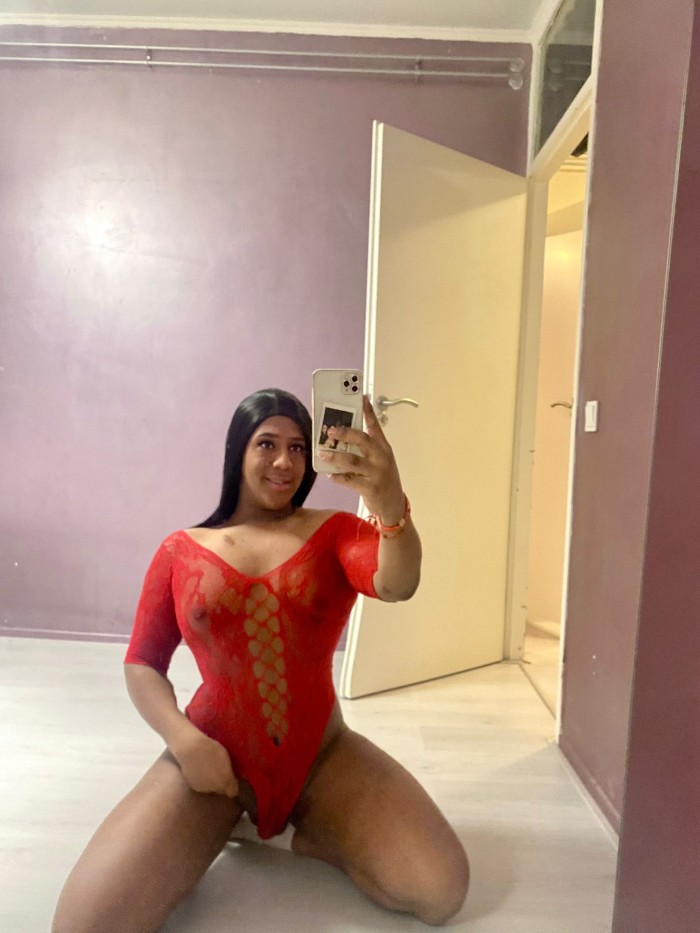 ANDREA LA TRANS MAS EXPLOSIVA