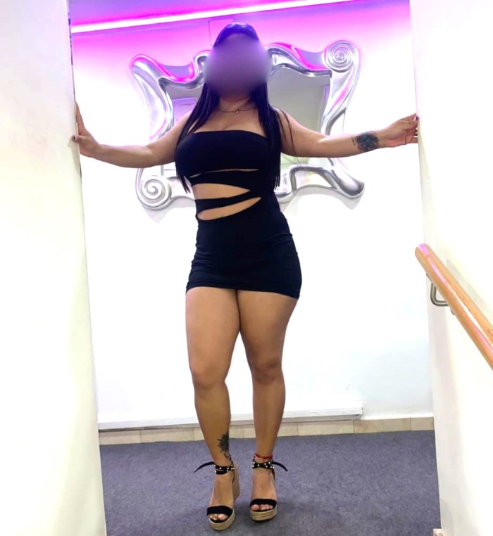 JOVENCITA MUY VICIOSA Y FIESTERA