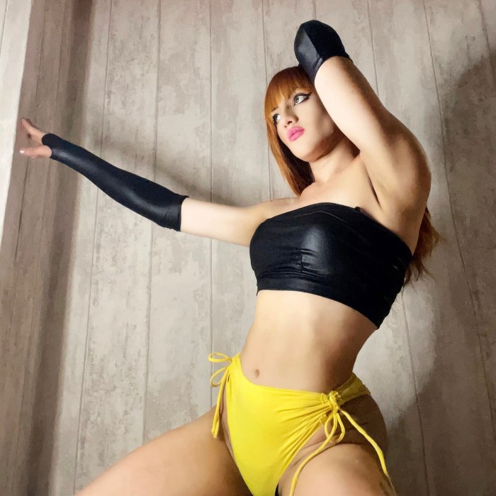 VALENTINA  LA MEJOR EN GARGANTA PRODUNDA