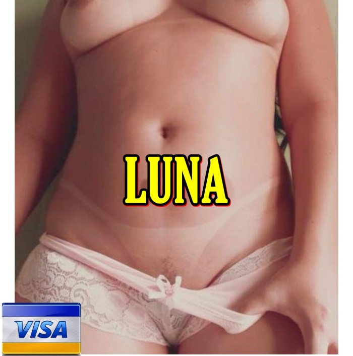 CHICA CON UN CUERPAZO MUY LIBERAL Y BESUCONA