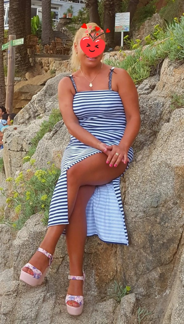 Lory en el club Ontza en Legorreta