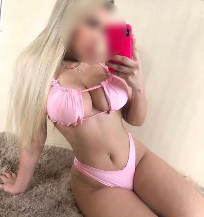 Chica muy sexy con ganas de que me coman enterita!