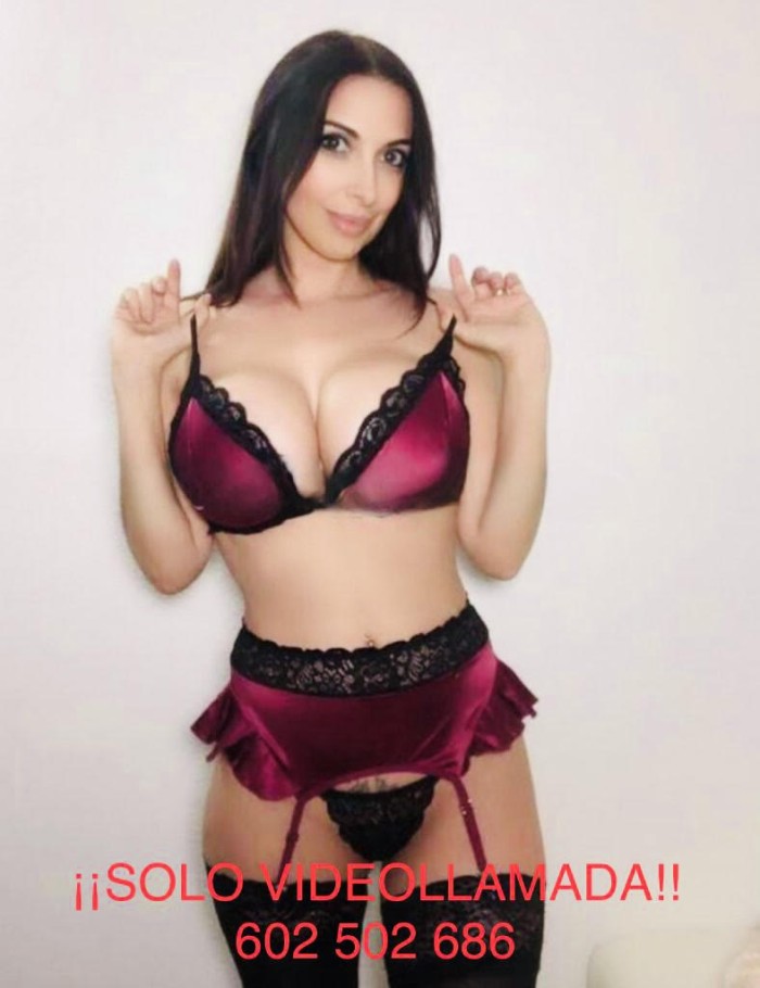 ESTAS SOLO? LLAMAME!! NOS VEMOS POR WEB CAM