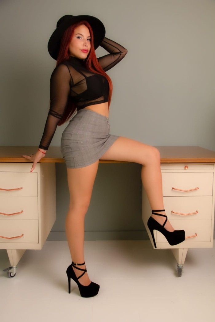 ESCORT ARGENTINA DE LUJO PARA FANTASIAS EN BCN
