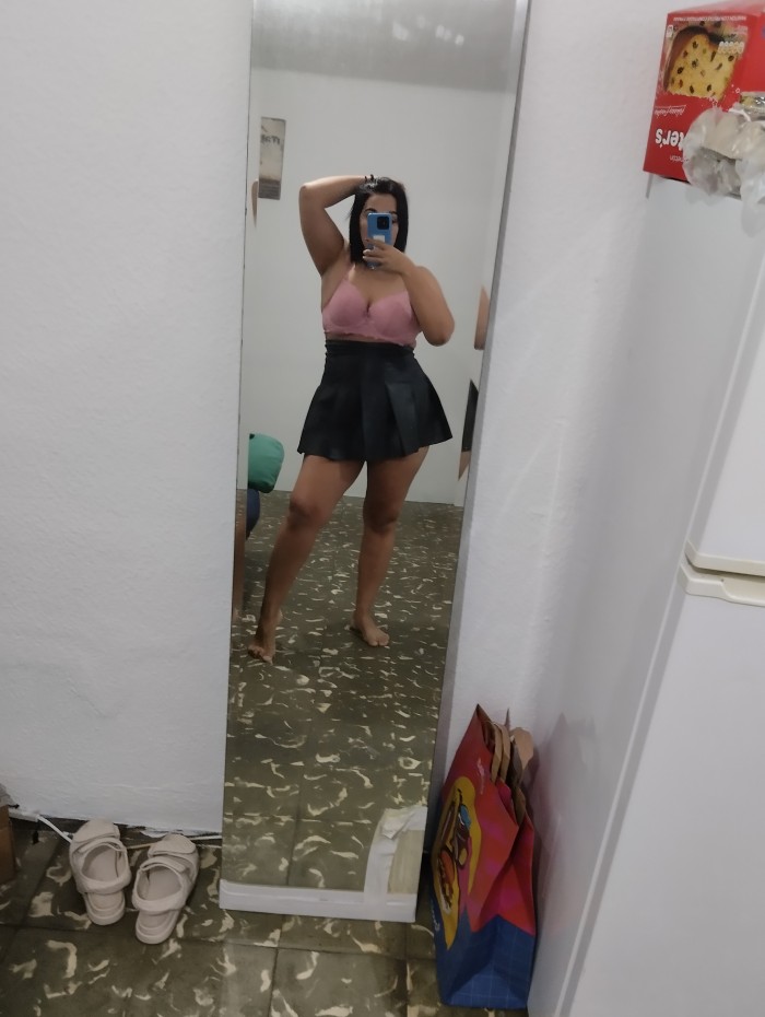 Hermosa Paraguaya recién llegada dispuesta a todo