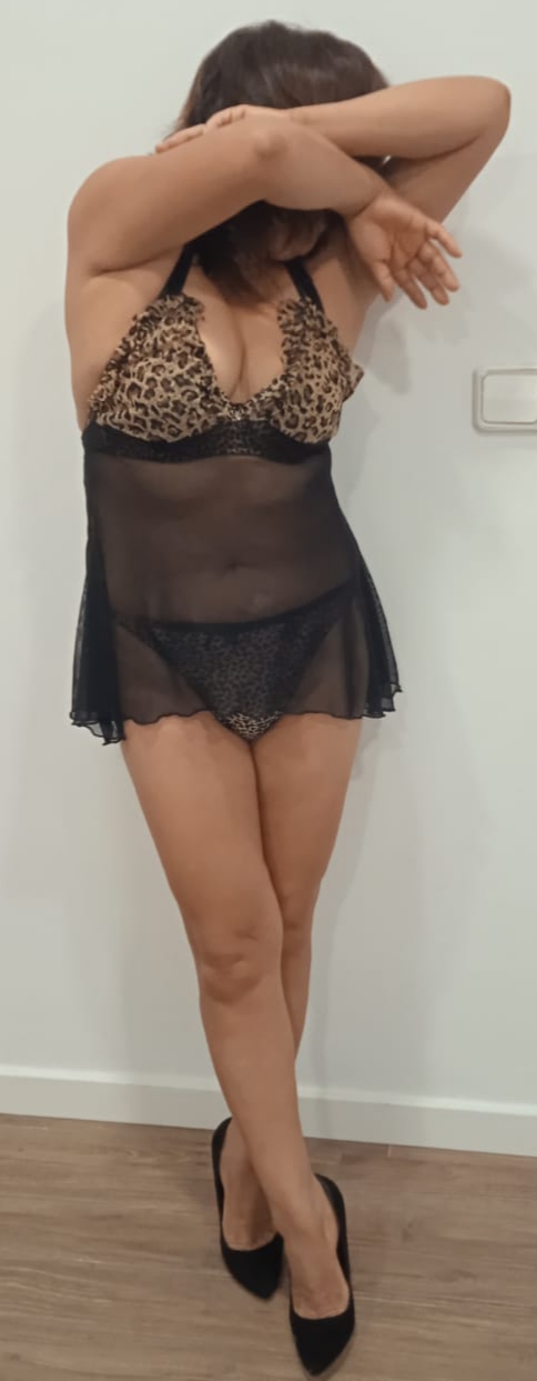 Señora provocativa amorosa