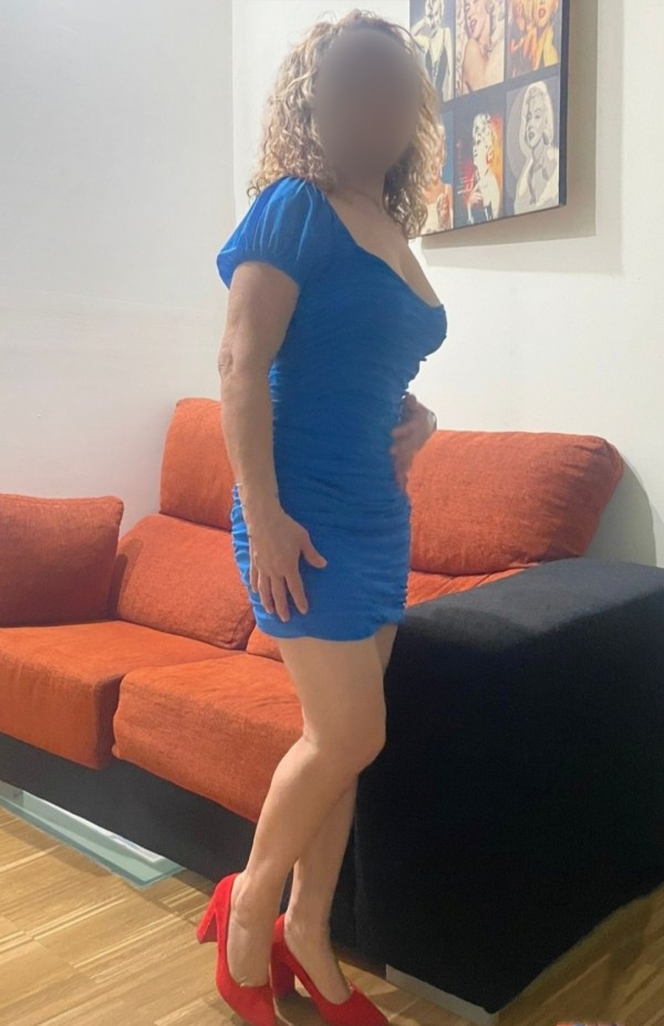 Maria,esoañola recien divorciada,coñito peludo