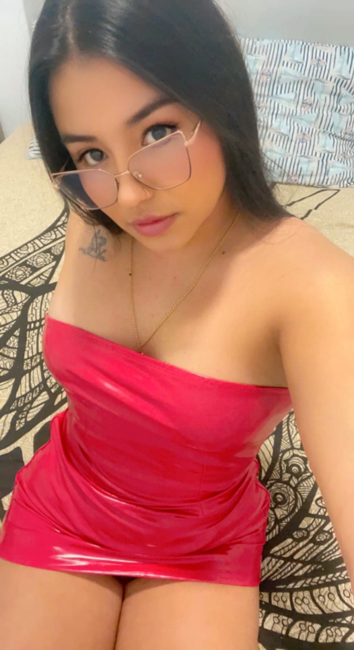 Chiquita tierna pero fogosa
