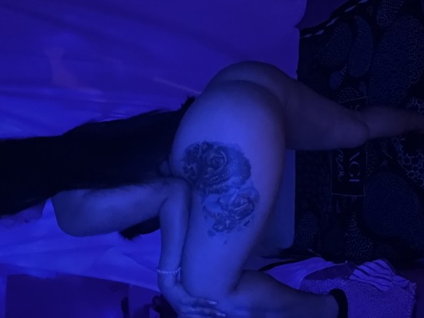 Tetona y Culona colombiana nueva por la zona