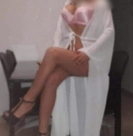 Escort francesa privado y salidas