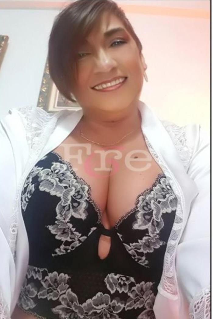 Andrea una verdadera Mlf