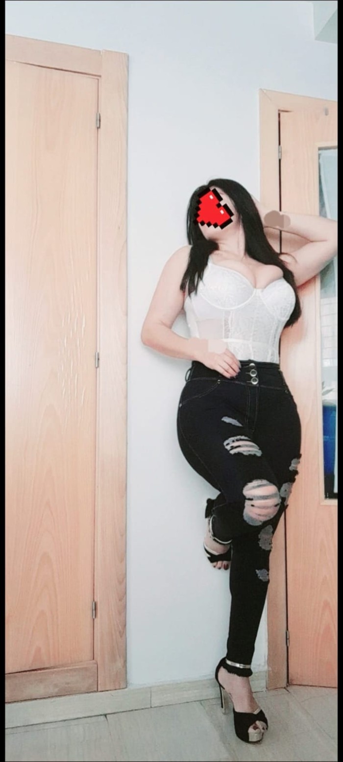Hermosa jovencita colombiana en san Sebastián de los Reyes