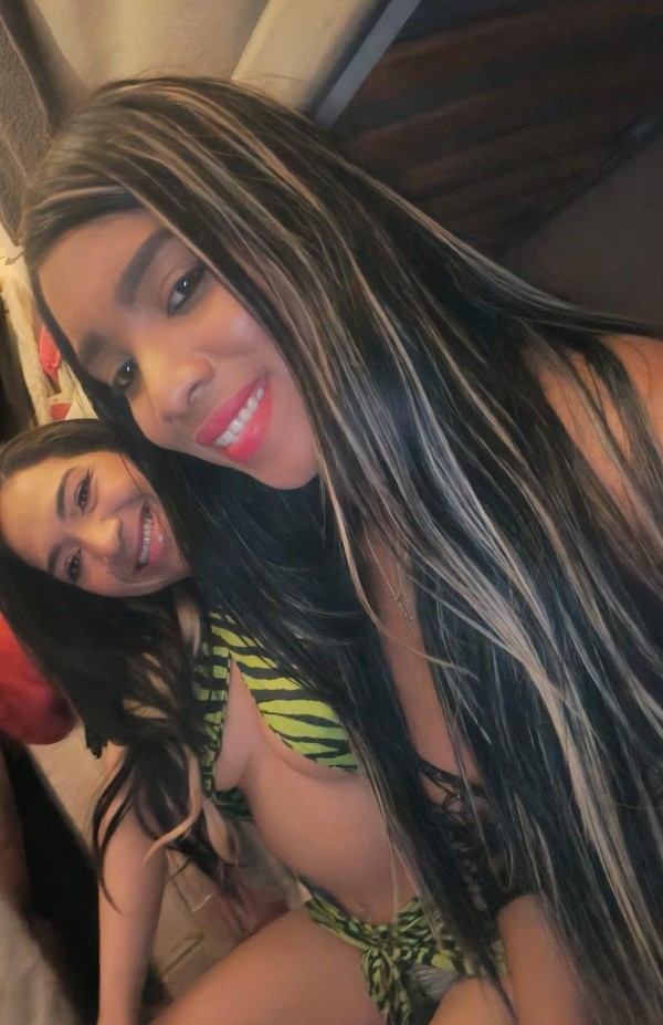 Naomi, joven negra guapa y fiestera en Bilbao!!