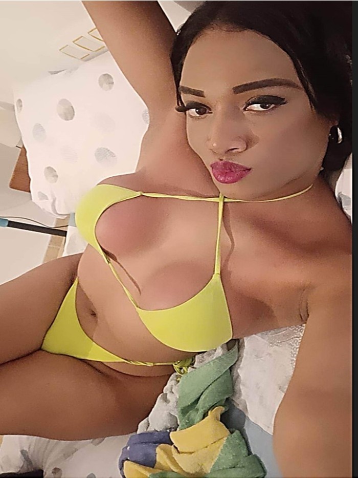 ROMINA ¡Nueva masajista trans en Barcelona!