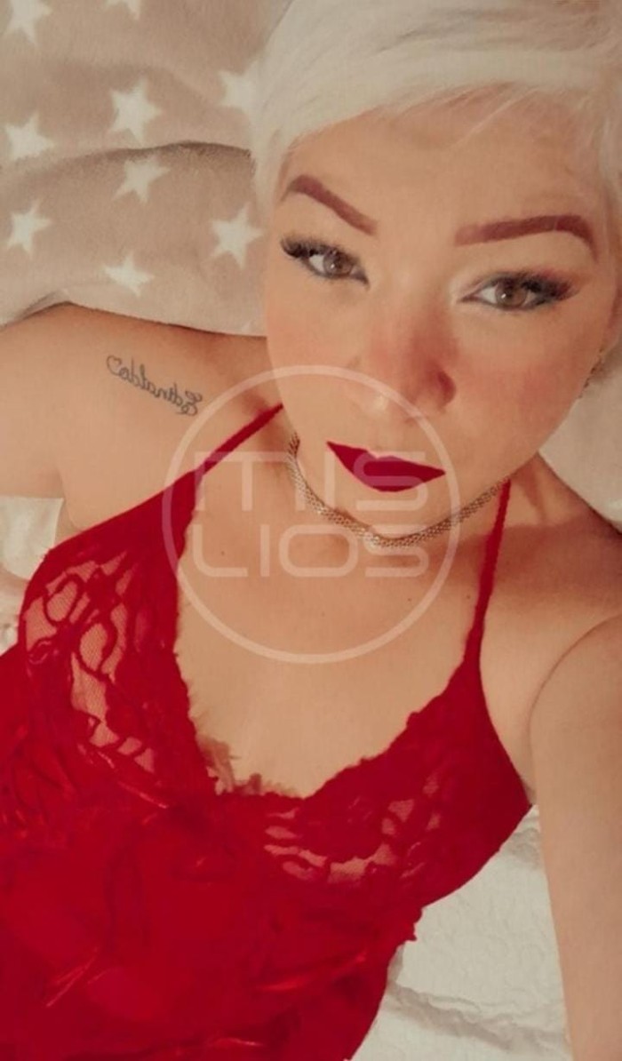 LINDA EXCITANTE CON GANAS DE FOLLAR