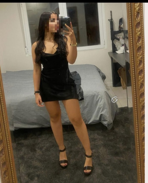 SENSUAL LATINA MAÑANAS Y TARDES
