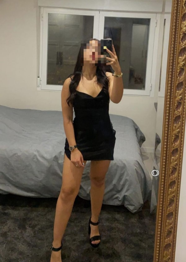 SENSUAL LATINA MAÑANAS Y TARDES