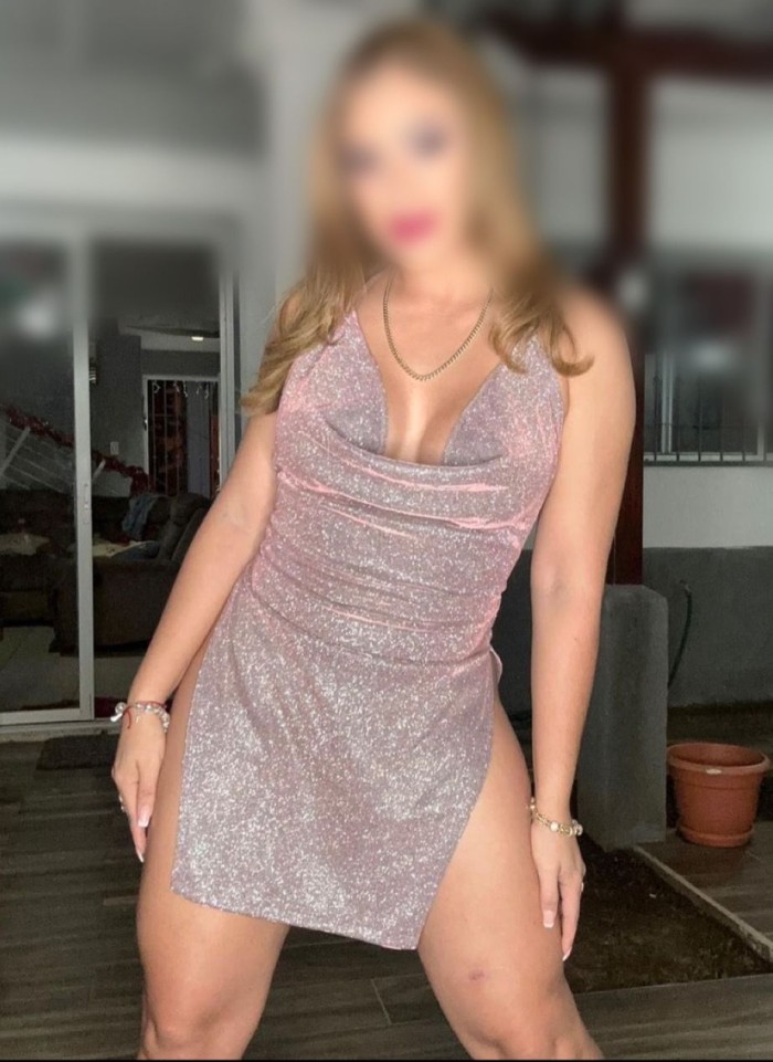 HERMOSA MASAJISTA PROFESIONAL BARRIO DEL PILAR