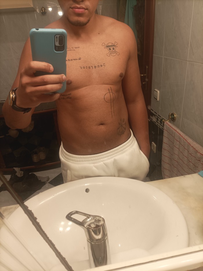 moreno versátil y complaciente