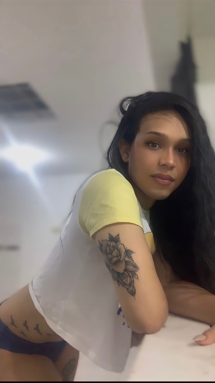 Samantha, preciosa masajista colombiana