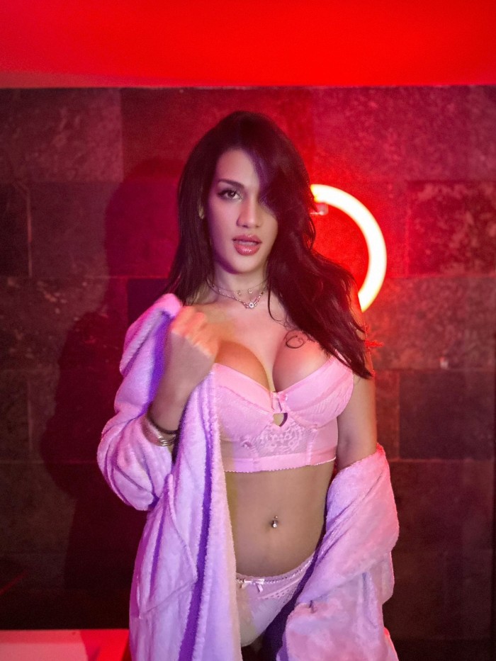 CAMILA Masajista Canaria, con la mejor técnica.