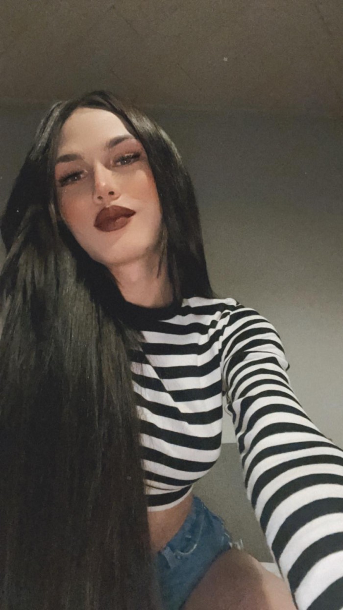 Novedad!! Fresita Joven Venezolana Morena Elegante