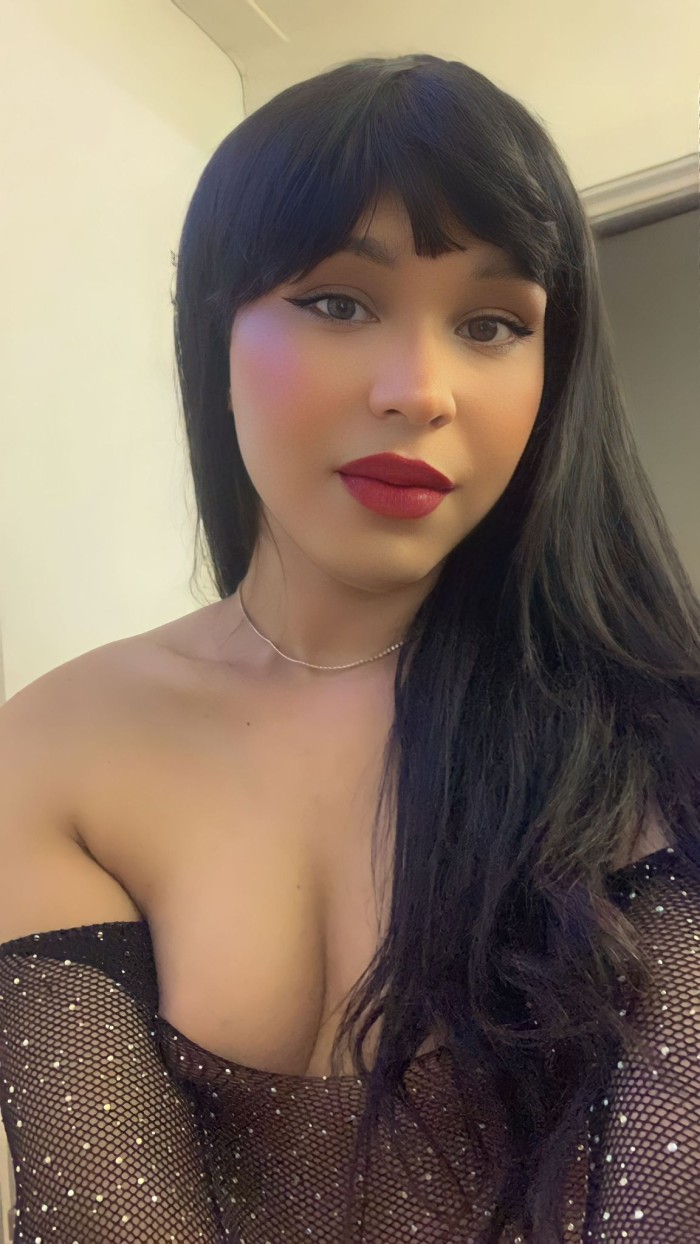 Samantha, beautiful newly arrived colombian masseu