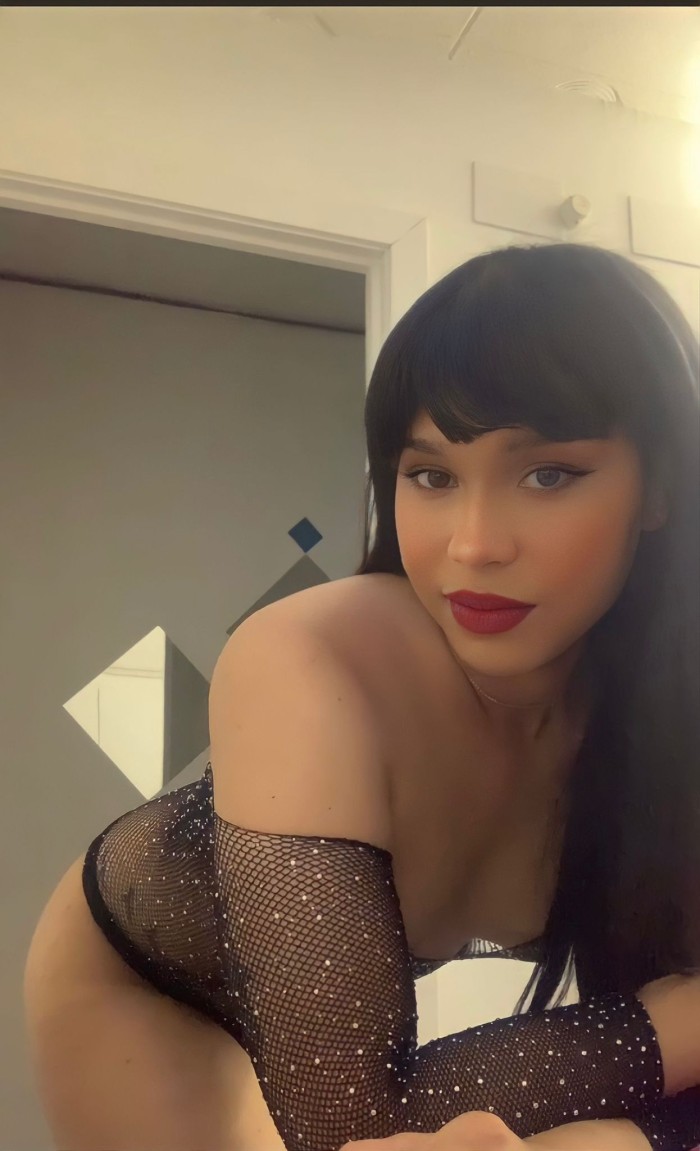 Samantha, beautiful newly arrived colombian masseu