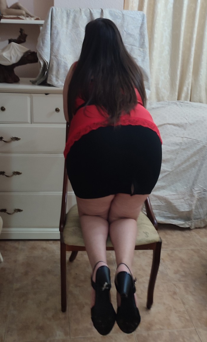 Mar 605980148 madurita española con curvas