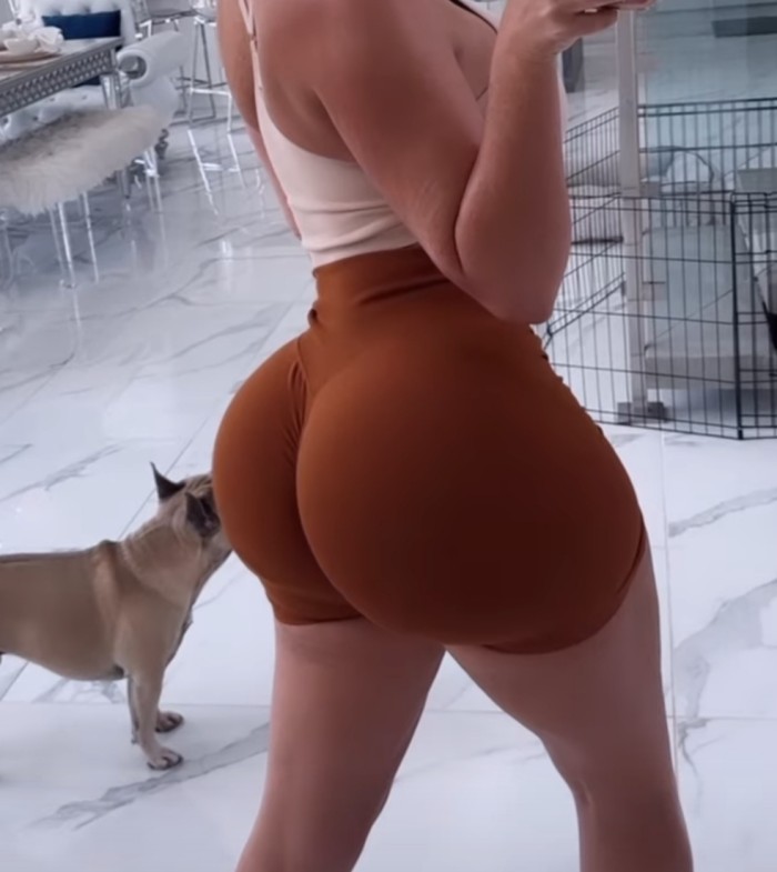 CHICA NUEVA tu mejor compañía EN IBIZA