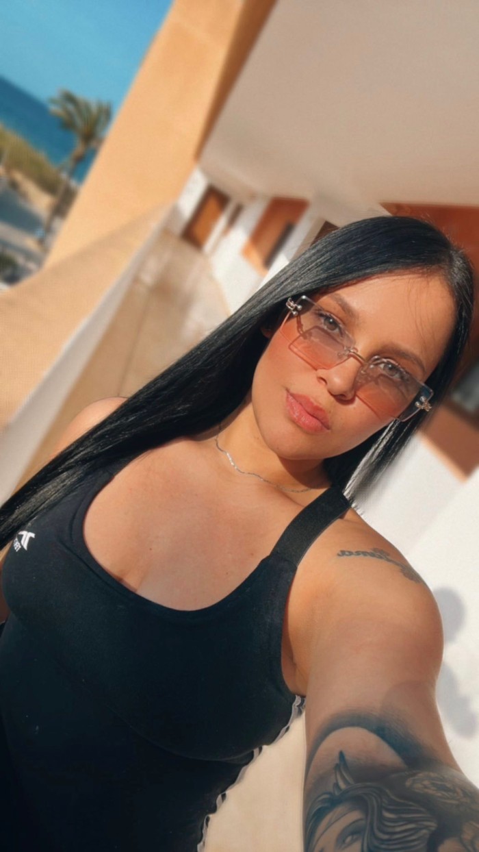 Colombiana caliente, primera vez por ibiza